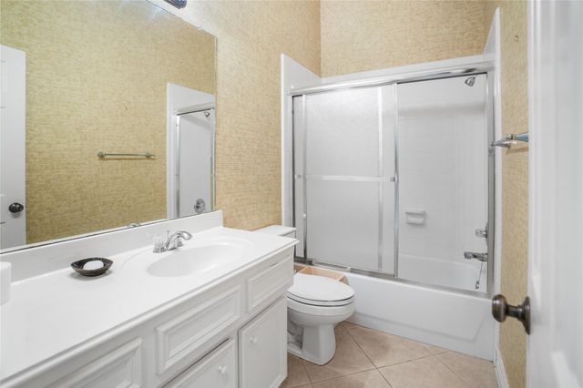 2227 Greenhaven Drive, Sugar Land, TX 77479