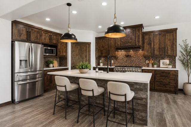 835 Club Lake Road, Whitesboro, TX 76273