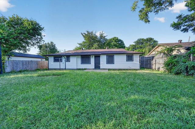 4325 Richard Street, Forest Hill, TX 76119