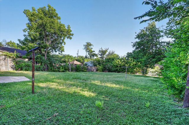 4325 Richard Street, Forest Hill, TX 76119