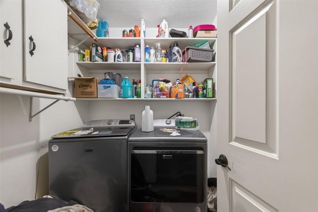 606 Oak Hill Drive, Kemah, TX 77565