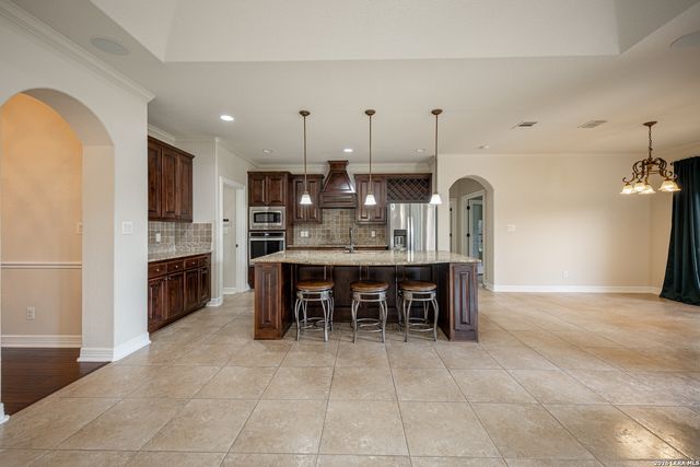 10406 Rinderfarm, New Braunfels, TX 78132