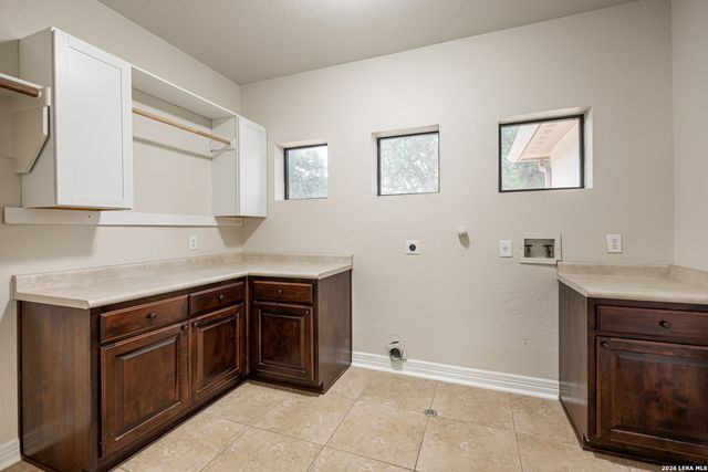 10406 Rinderfarm, New Braunfels, TX 78132