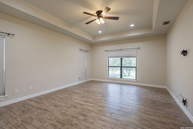 10406 Rinderfarm, New Braunfels, TX 78132