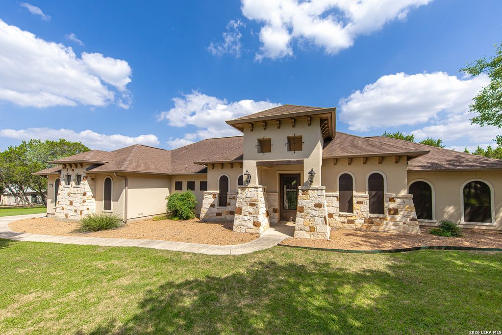 10406 Rinderfarm, New Braunfels, TX 78132