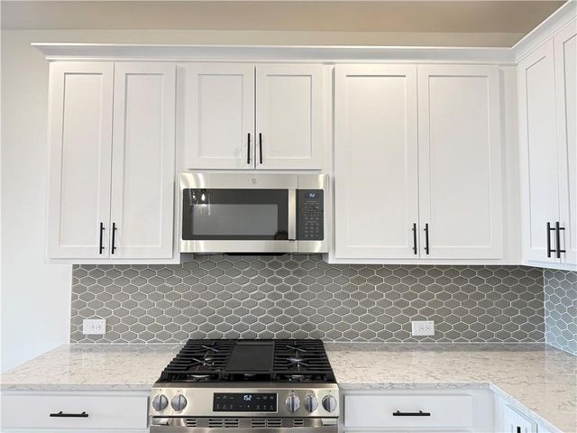 1563 Driggs NW Drive, Atlanta, GA 30318