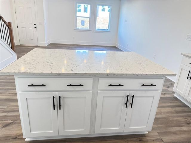 1563 Driggs NW Drive, Atlanta, GA 30318