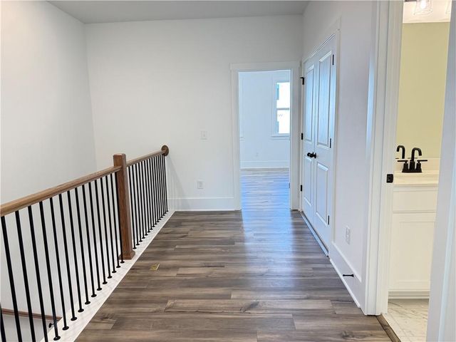 1563 Driggs NW Drive, Atlanta, GA 30318