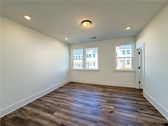 1563 Driggs NW Drive, Atlanta, GA 30318