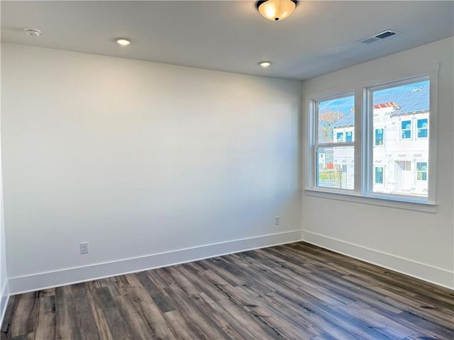 1563 Driggs NW Drive, Atlanta, GA 30318