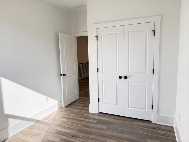 1563 Driggs NW Drive, Atlanta, GA 30318