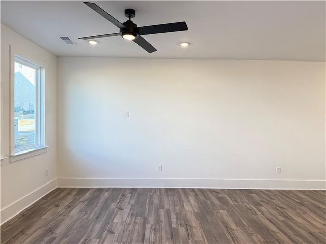 1563 Driggs NW Drive, Atlanta, GA 30318