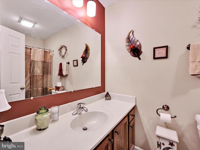 1003 CAMBRIDGE CT, Palmyra, PA 17078