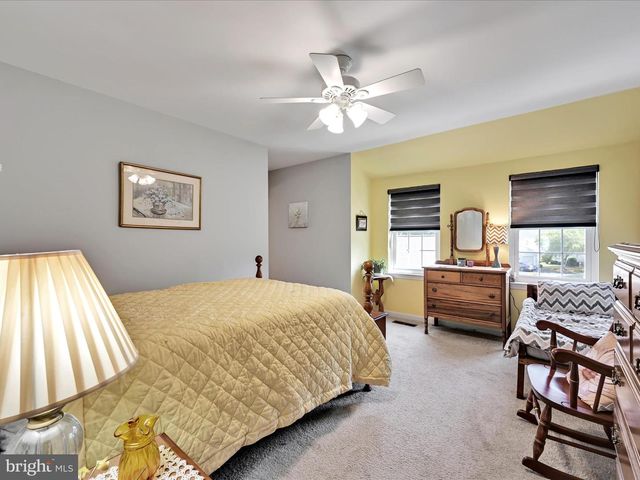 1003 CAMBRIDGE CT, Palmyra, PA 17078