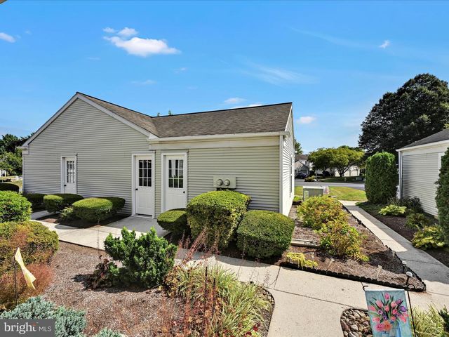 1003 CAMBRIDGE CT, Palmyra, PA 17078