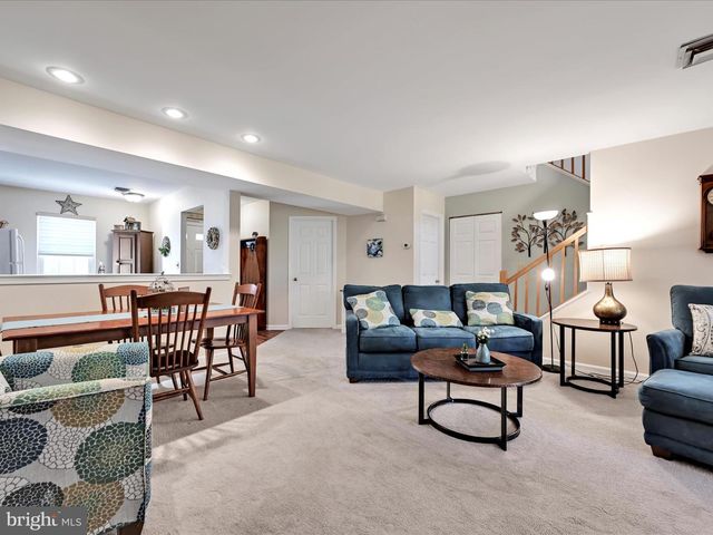 1003 CAMBRIDGE CT, Palmyra, PA 17078