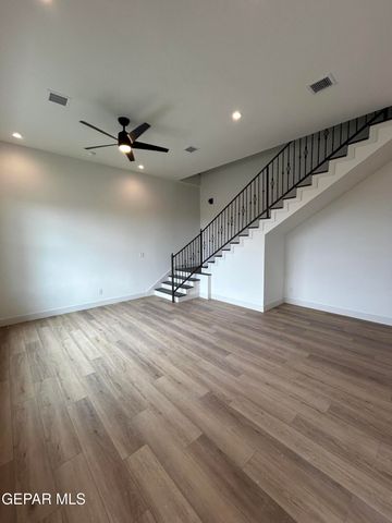 201 DESERT PASS Street, 7, El Paso, TX 79912
