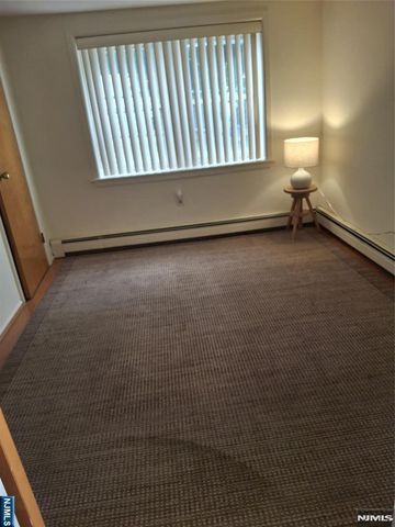 230 13th Street, Palisades Park, NJ 07650