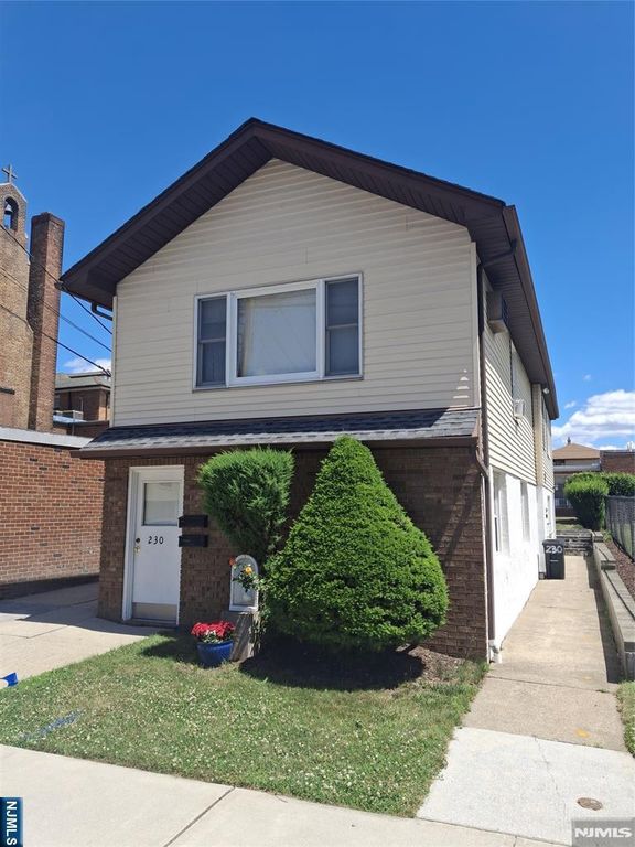 230 13th Street, Palisades Park, NJ 07650