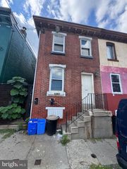 4656 LESHER ST, Philadelphia, PA 19124