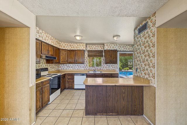15440 N 34TH Street, Phoenix, AZ 85032