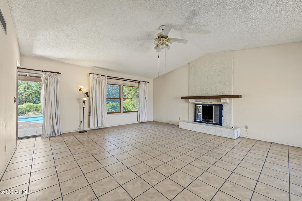 15440 N 34TH Street, Phoenix, AZ 85032 — photo 4