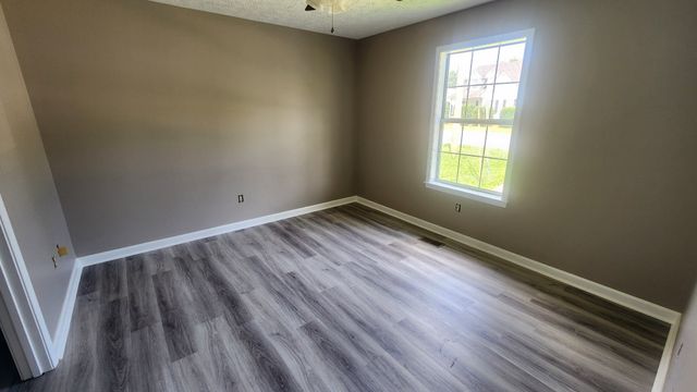 610 N Greenwood Ext, Lebanon, TN 37087