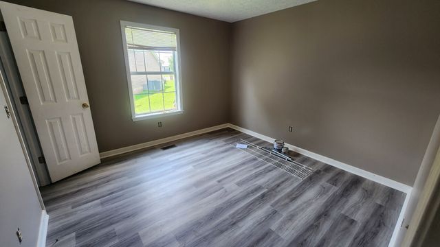 610 N Greenwood Ext, Lebanon, TN 37087