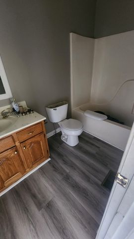 610 N Greenwood Ext, Lebanon, TN 37087