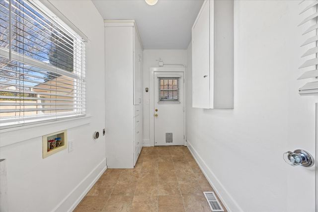 1527 47th St, Sacramento, CA 95819