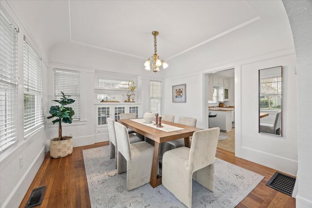 1527 47th St, Sacramento, CA 95819