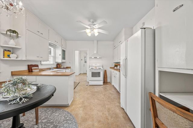 1527 47th St, Sacramento, CA 95819