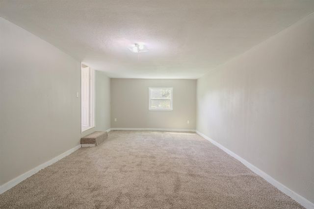160 N Hearne, Waskom, TX 75692