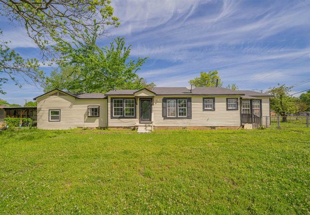 160 N Hearne, Waskom, TX 75692