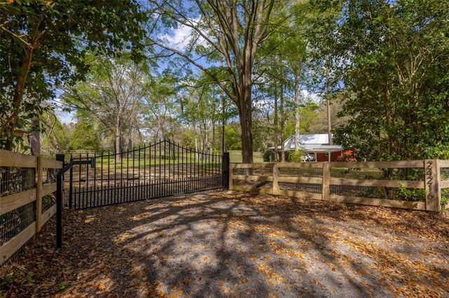 24216 NW 62ND AVENUE, Alachua, FL 32615