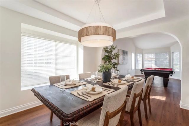 29033 Shadow Valley Lane, Saugus, CA 91390