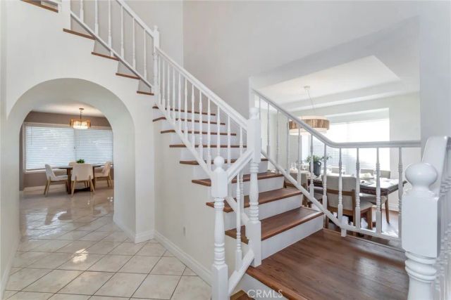 29033 Shadow Valley Lane, Saugus, CA 91390