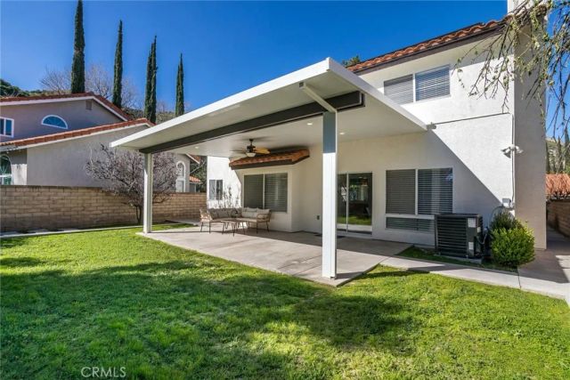 29033 Shadow Valley Lane, Saugus, CA 91390