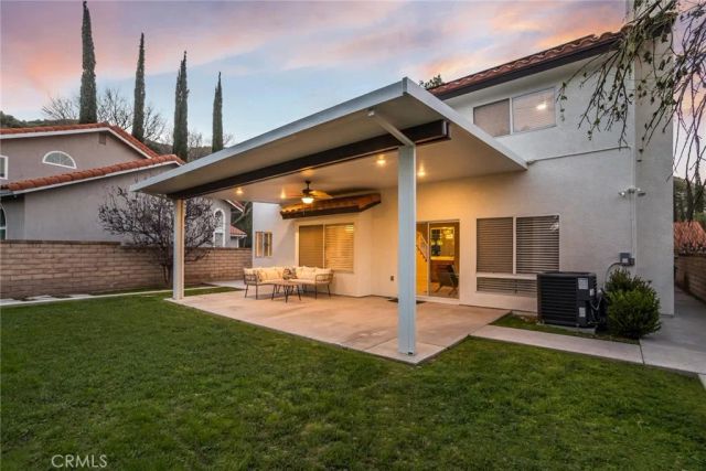 29033 Shadow Valley Lane, Saugus, CA 91390