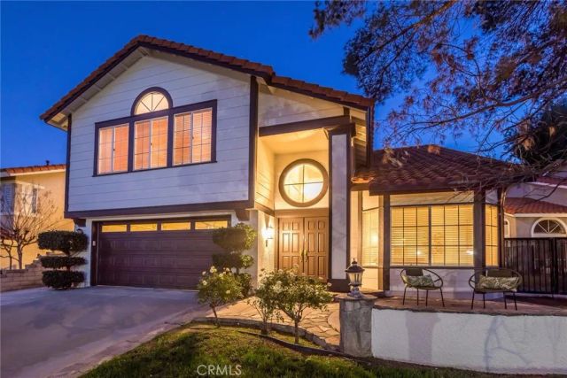 29033 Shadow Valley Lane, Saugus, CA 91390