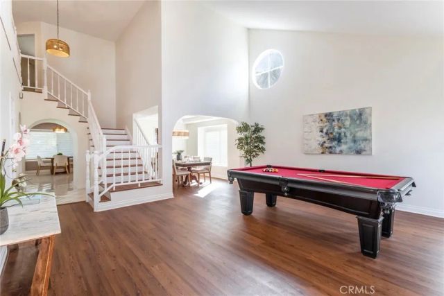 29033 Shadow Valley Lane, Saugus, CA 91390