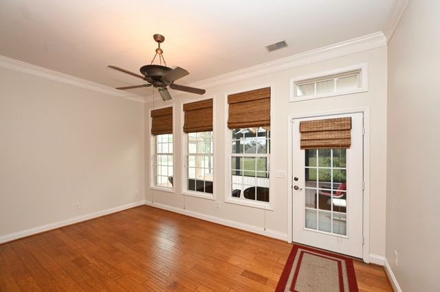 1009 Larkwood Dr, Hermitage, TN 37076