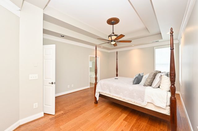 1009 Larkwood Dr, Hermitage, TN 37076