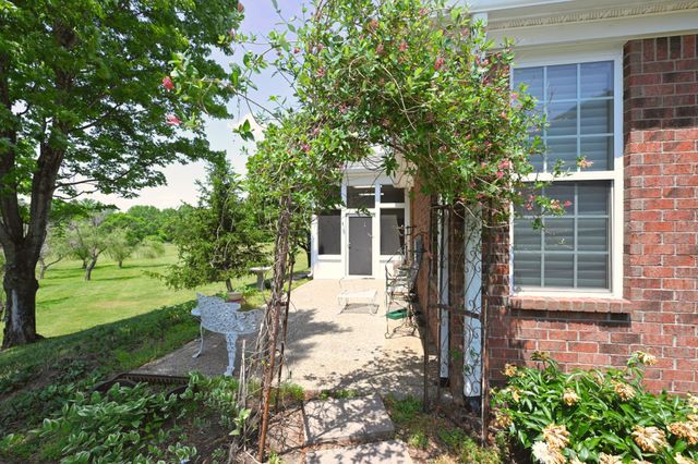 1009 Larkwood Dr, Hermitage, TN 37076