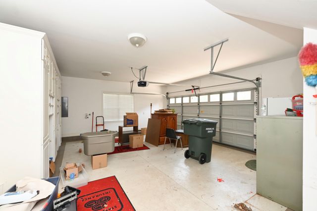 1009 Larkwood Dr, Hermitage, TN 37076