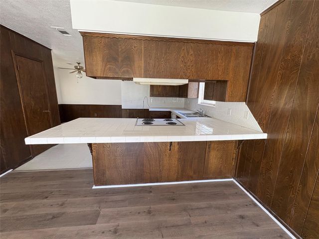 108 Houston Street, Angleton, TX 77515