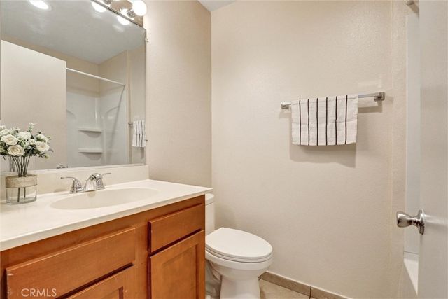 450 E 4th Street 337, Santa Ana, CA 92701