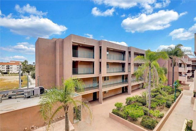 450 E 4th Street 337, Santa Ana, CA 92701