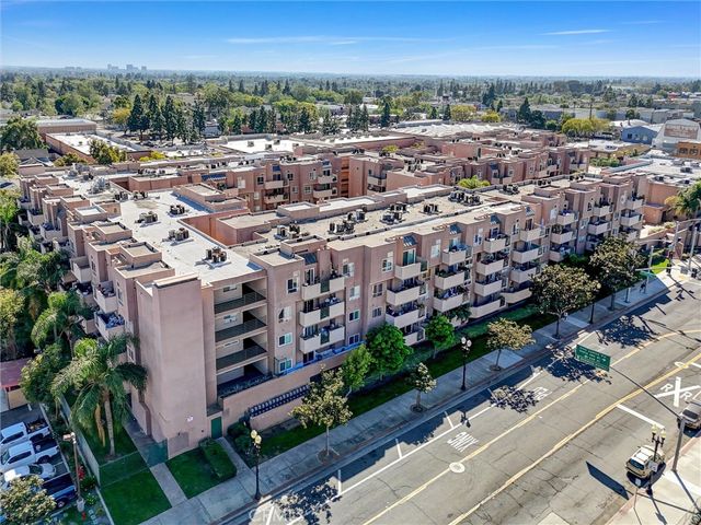 450 E 4th Street 337, Santa Ana, CA 92701