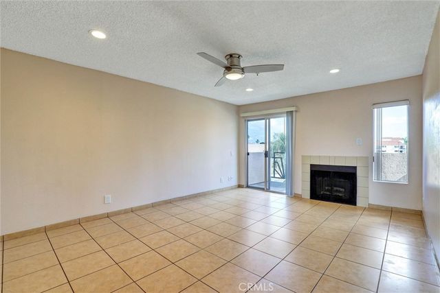 450 E 4th Street 337, Santa Ana, CA 92701